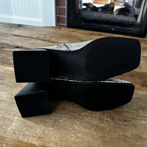 NEW Katy Perry The Lole Lolette Stretch Ankle Boot Gold Metallic~8.5 Block Heel - Picture 15 of 15